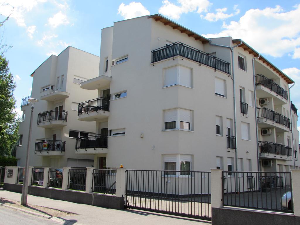 Myflat Siofok Beach Apartment Extérieur photo